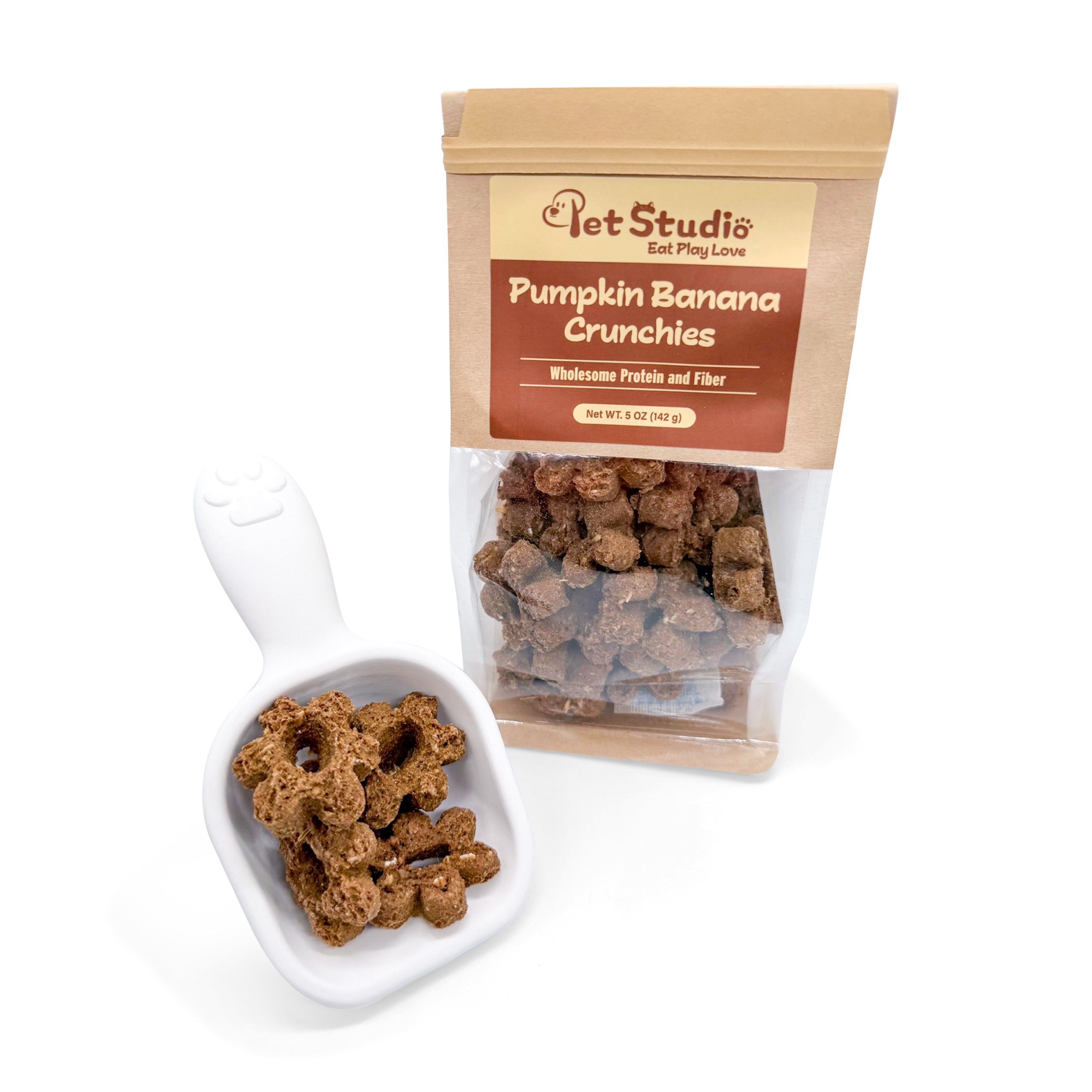 Healthy high-fiber dog snacks with pumpkin and banana with scoop